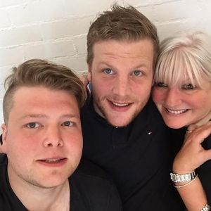 Meet your Posher, Esther